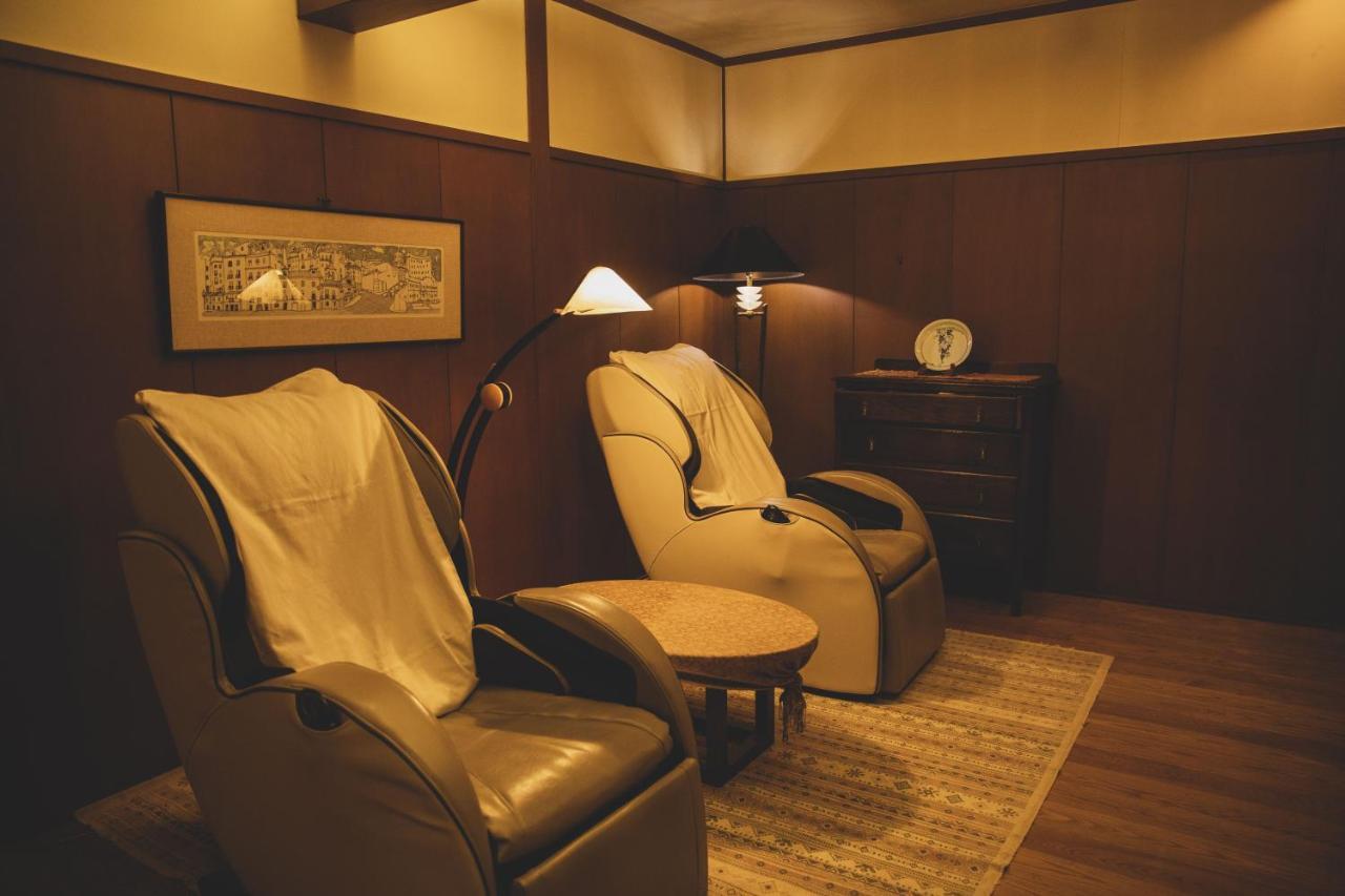 Arima Onsen Tocen Goshobo Hotel Кобе Екстериор снимка A massage room at a spa